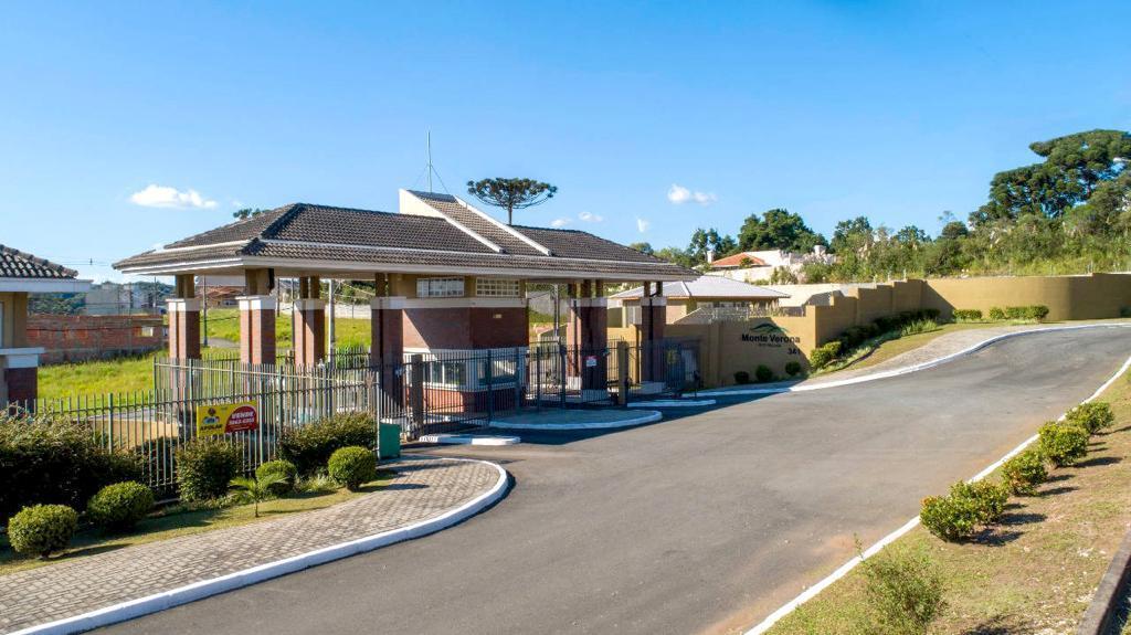 Terreno  Condomínio Monte Verona, 667,087m², à venda em Colombo.